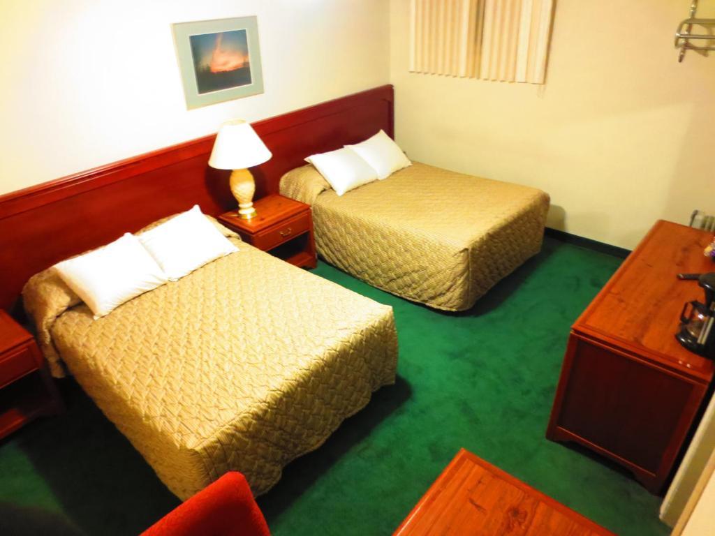 Canadiana Motel Hanover Номер фото